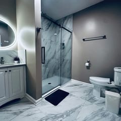 *Riverview*Walk to Falls*Newly Renovated*4 BDRMS*
