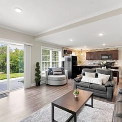 Spacious Modern 4BR/4BA First-Floor Accessible