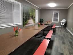 Perfect for Large Groups 10BR Sleeps 26 Near Falls - Image 5