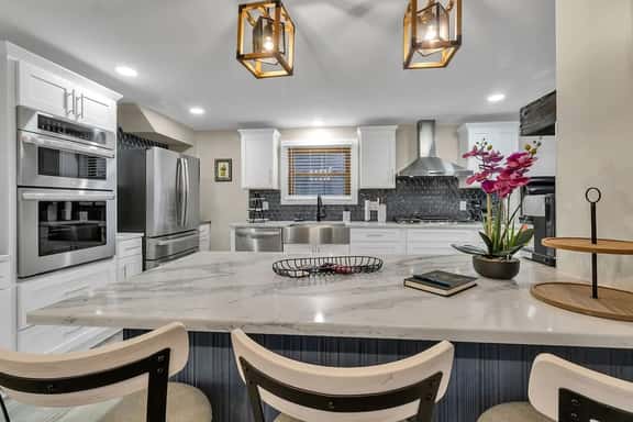 Como Lake Park Retreat | Hot Tub + Designer Home - Image 1