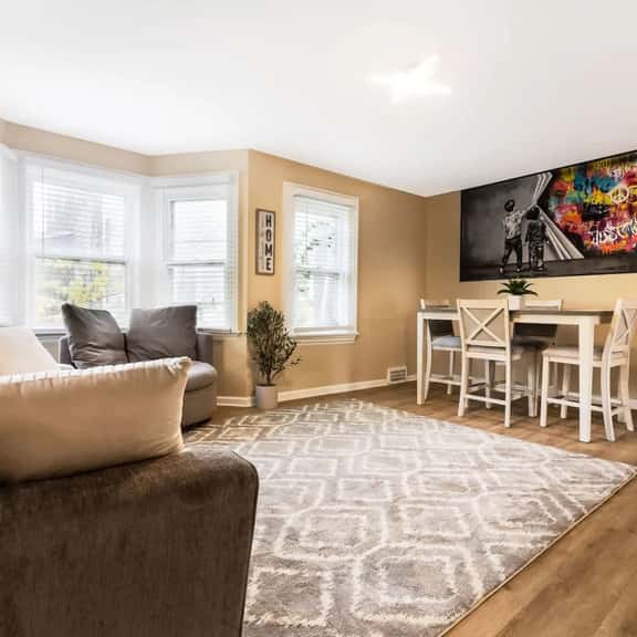 Unique 6BR, 3BA , two Units combined A and B - Image 1