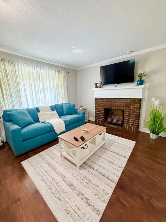 131 - Entire House Renovated - Image 1