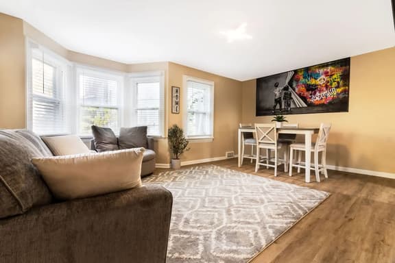 Unique 6BR, 3BA , two Units combined A and B - Image 1
